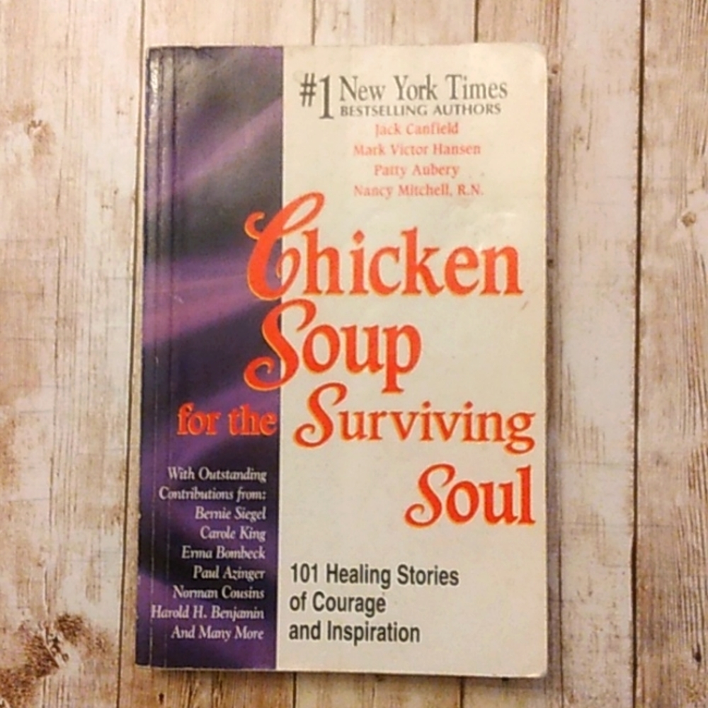 Chicken Soup for the Surviving Soul paperback book (J2)